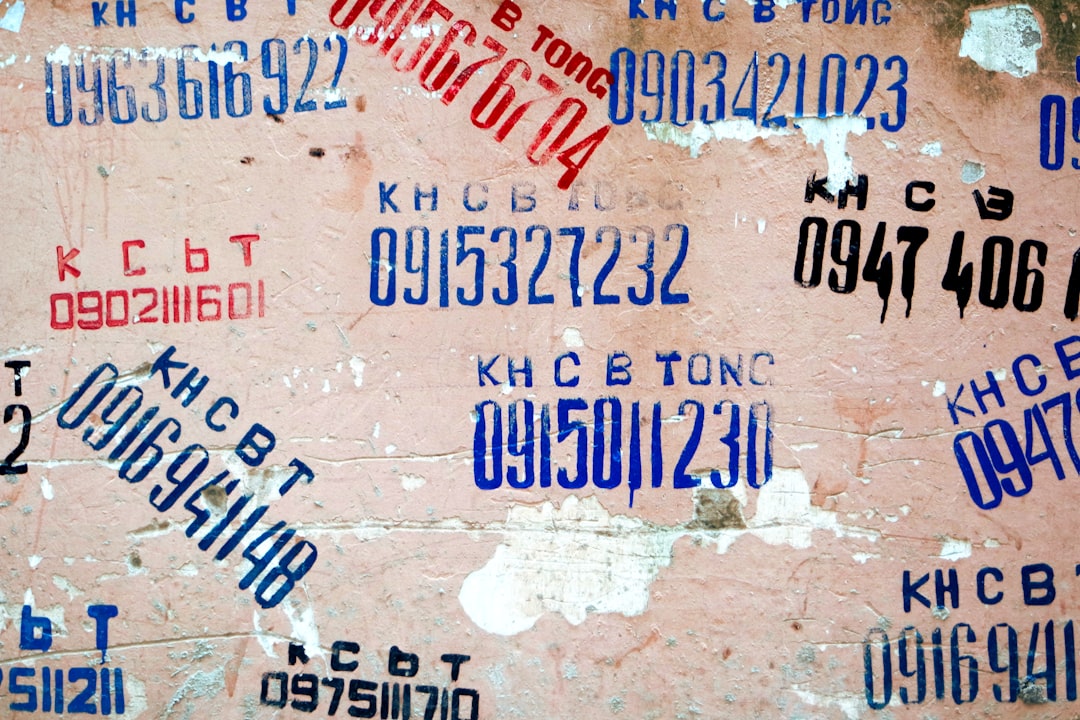 Bị mạo danh lập doanh nghiệp, người Hà Nội đứng tên nợ thuế và nguy cơ hoãn xuất cảnh