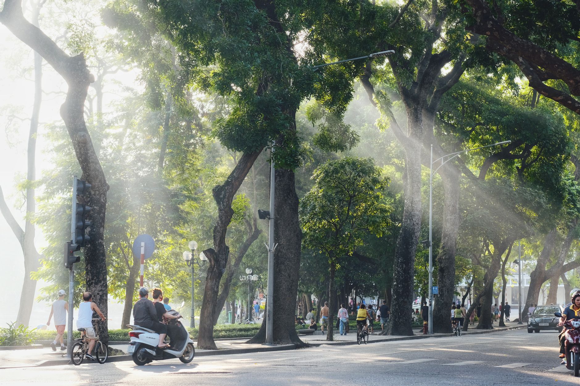 Tổng Bí thư, Chủ tịch nước: Quy hoạch giao thông để từ đô thị mới tới hồ Gươm chỉ 10-15 phút